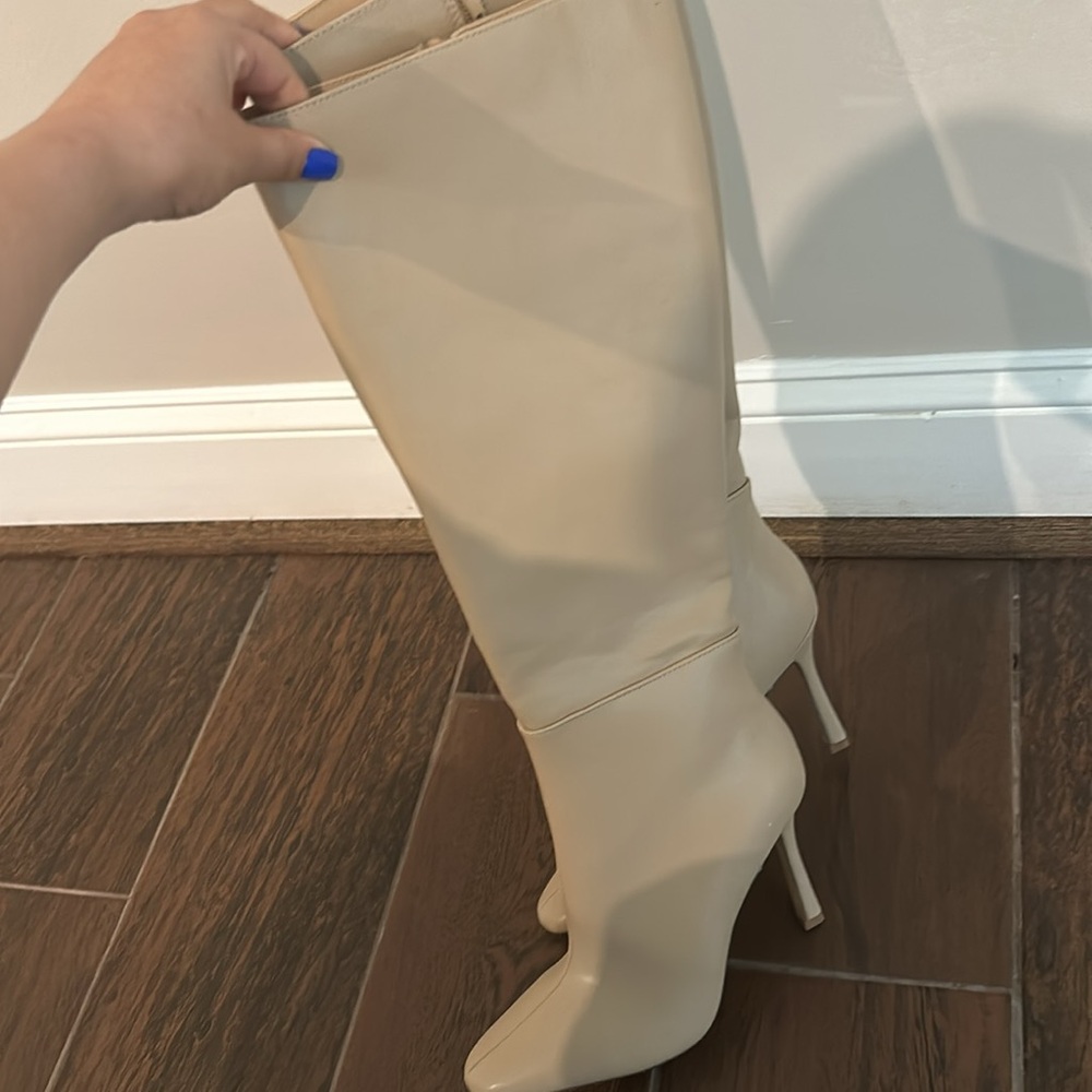 Forever 21 Beige Knee-High Stiletto Boots - Picture 5 of 6